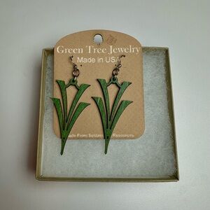 Sustainable Wood Earrings, Green NIB